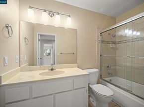 5095 Valley Crest Dr 308, Concord CA 94521