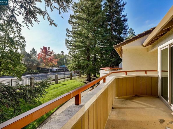5095 Valley Crest Dr 308, Concord CA 94521