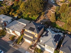 1564 Santa Clara St, Richmond CA 94804