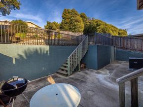 1564 Santa Clara St, Richmond CA 94804