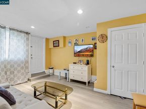 985 39th Street, Oakland CA 94608