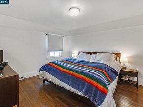 985 39th Street, Oakland CA 94608