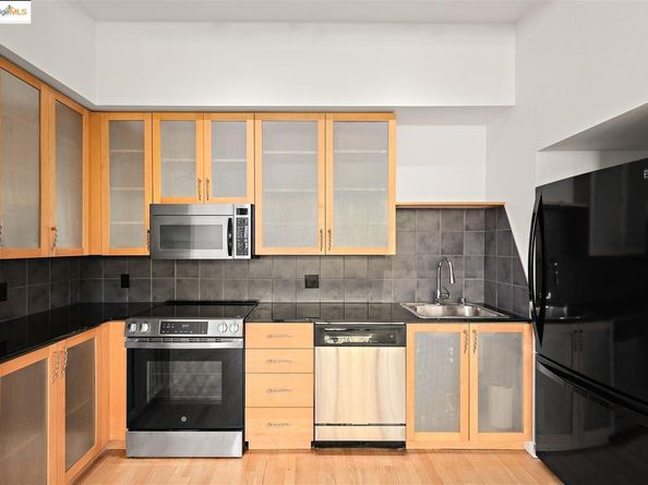 1200 65th ST 224, Emeryville CA 94608