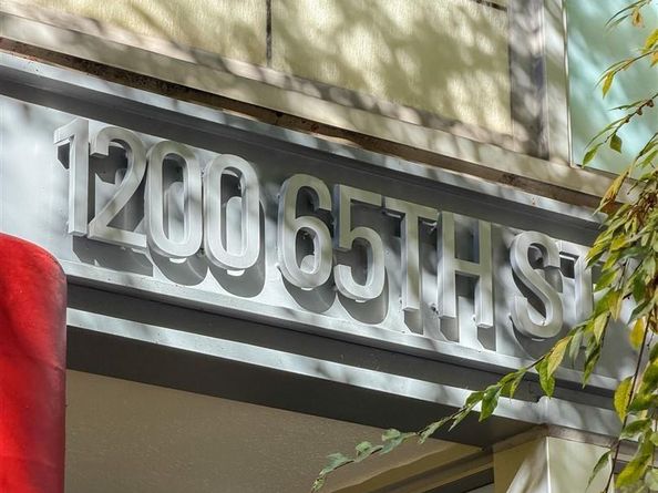 1200 65th ST 224, Emeryville CA 94608