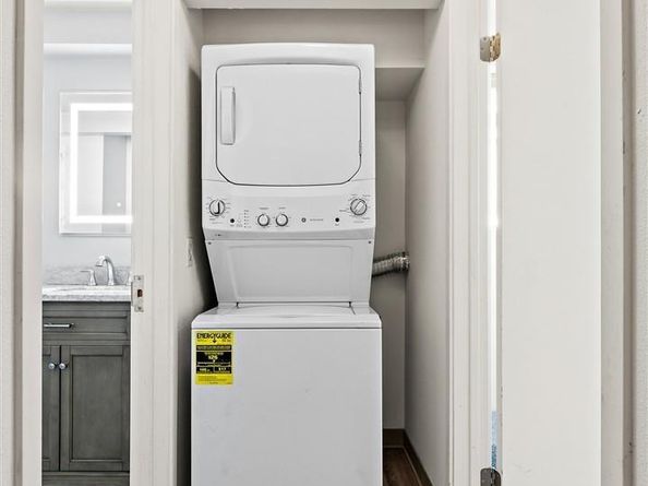 1200 65th ST 224, Emeryville CA 94608