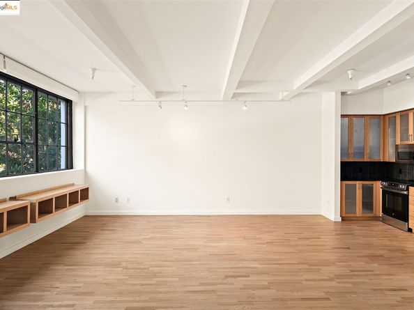1200 65th ST 224, Emeryville CA 94608