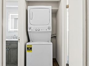 1200 65th ST 224, Emeryville CA 94608