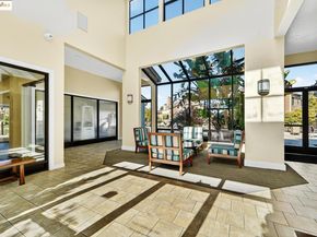 162 Lakeshore Ct, Richmond CA 94804