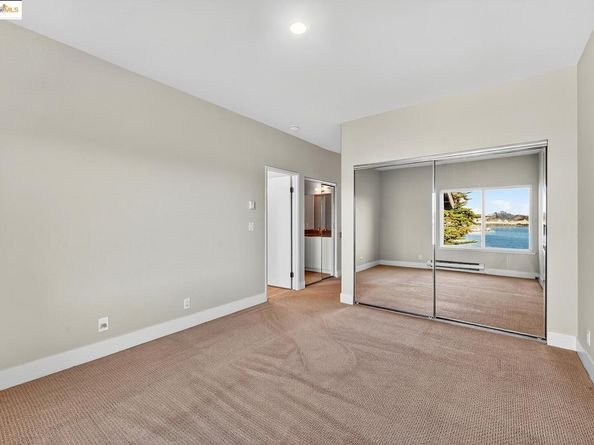 162 Lakeshore Ct, Richmond CA 94804