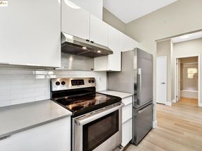 162 Lakeshore Ct, Richmond CA 94804