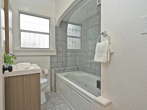 3044 58Th Ave, Oakland CA 94605