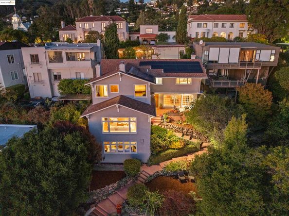 44 Oak Ridge Rd, Berkeley CA 94705