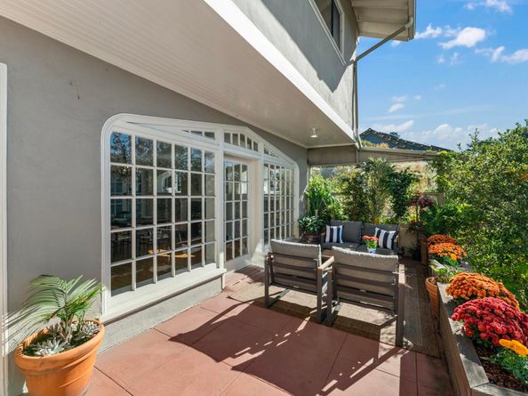 44 Oak Ridge Rd, Berkeley CA 94705