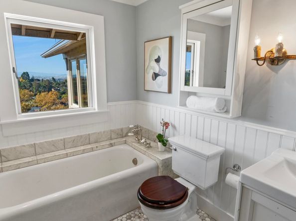 44 Oak Ridge Rd, Berkeley CA 94705