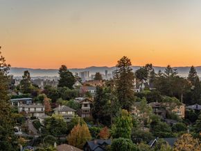 44 Oak Ridge Rd, Berkeley CA 94705