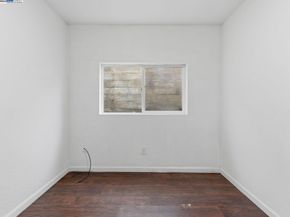 261 S 13th St, Richmond CA 94804