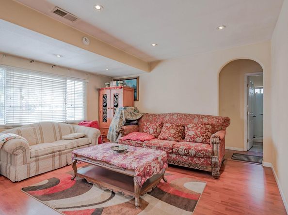 25512 Tarman Ave, Hayward CA 94544