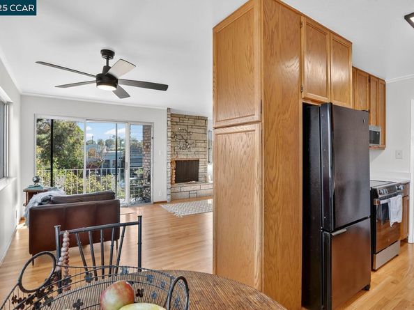 1601 Broadway 9, Alameda CA 94501