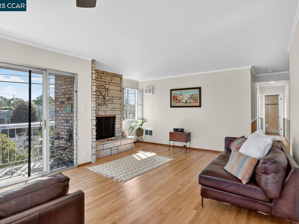 1601 Broadway 9, Alameda CA 94501