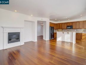 5660 Vista Drive, Richmond CA 94806