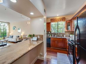 2316 Blake ST D, Berkeley CA 94704