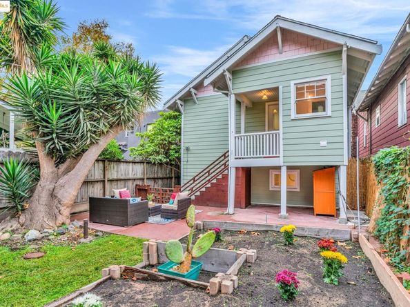 1034 E 21St St, Oakland CA 94606