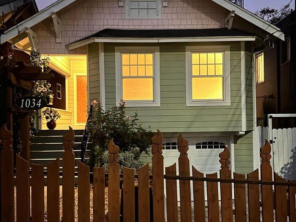 1034 E 21St St, Oakland CA 94606