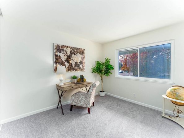 7684 Surrey Ln, Oakland CA 94605