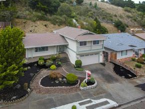 7684 Surrey Ln, Oakland CA 94605
