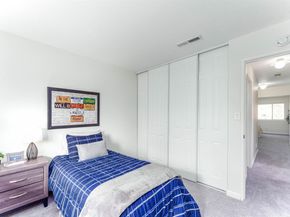 7684 Surrey Ln, Oakland CA 94605