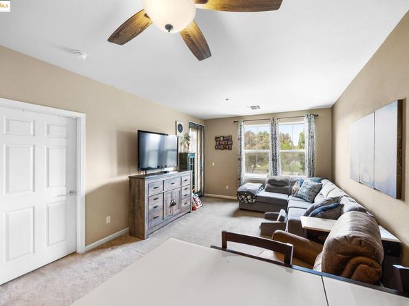 3290 Maguire Way 208, Dublin CA 94568