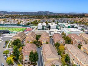 3290 Maguire Way 208, Dublin CA 94568