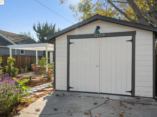 1200 Cornell Ave, Berkeley CA 94706