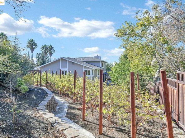 5205 Forrestgreen Ct, Concord CA 94521