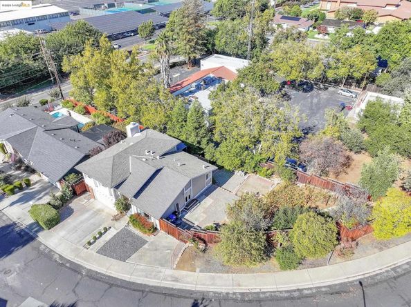 5205 Forrestgreen Ct, Concord CA 94521