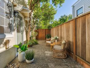 5242 Miles Avenue C, Oakland CA 94618