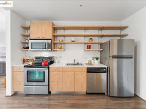 1201 Pine St 365, Oakland CA 94607