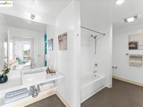 1201 Pine St 365, Oakland CA 94607