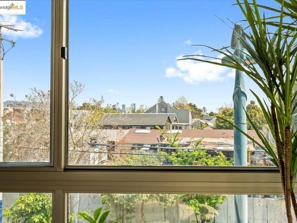 1201 Pine St 365, Oakland CA 94607