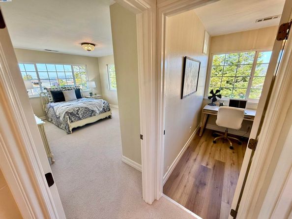 2153 Lakeview Dr, San Leandro CA 94577