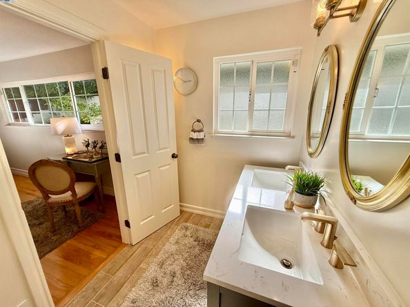 2153 Lakeview Dr, San Leandro CA 94577