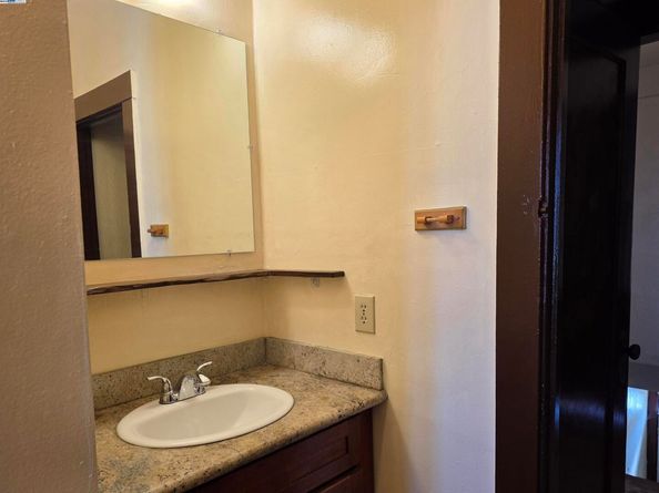 1821-1823 13Th Ave, Oakland CA 94606