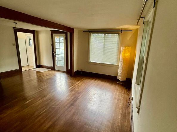 37 Nicholl Ave, Richmond CA 94801