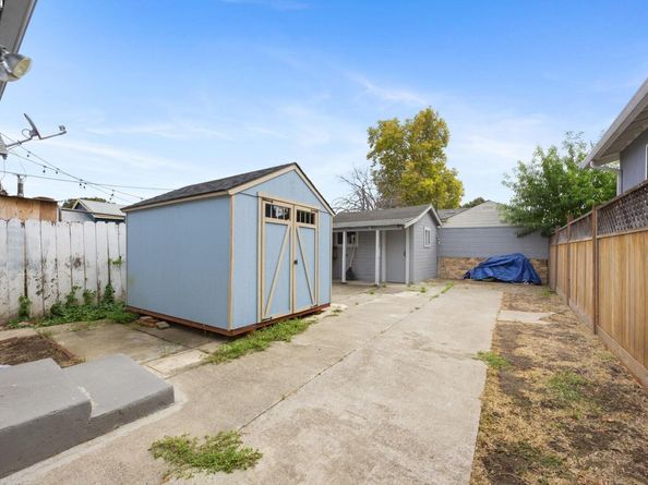1748 103rd Ave, Oakland CA 94603
