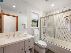 1834 Ivanhoe Ave, Lafayette CA 94549