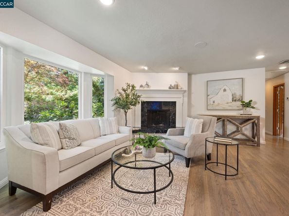 1834 Ivanhoe Ave, Lafayette CA 94549