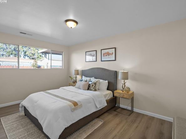 2078 Fairbanks, San Leandro CA 94577