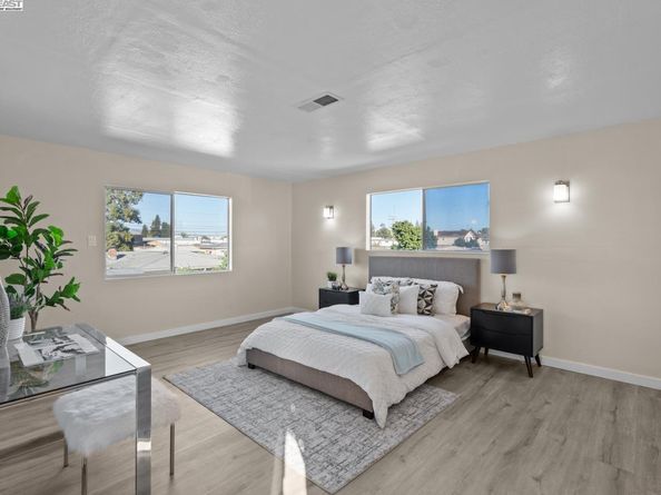2078 Fairbanks, San Leandro CA 94577
