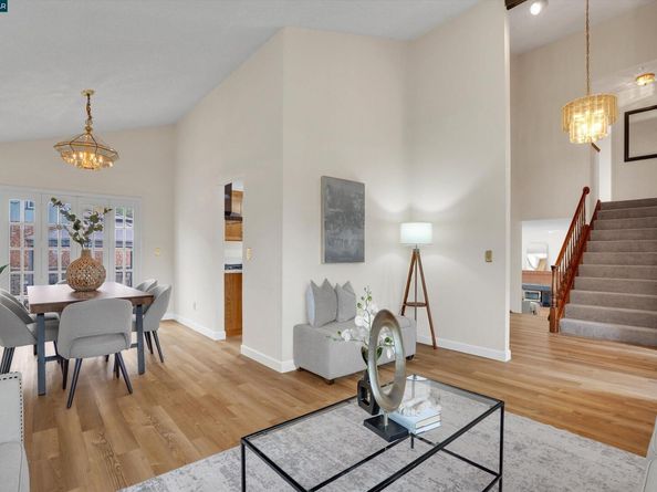 1112 Dennis Ct, Rodeo CA 94572