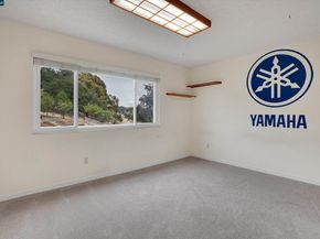 1112 Dennis Ct, Rodeo CA 94572